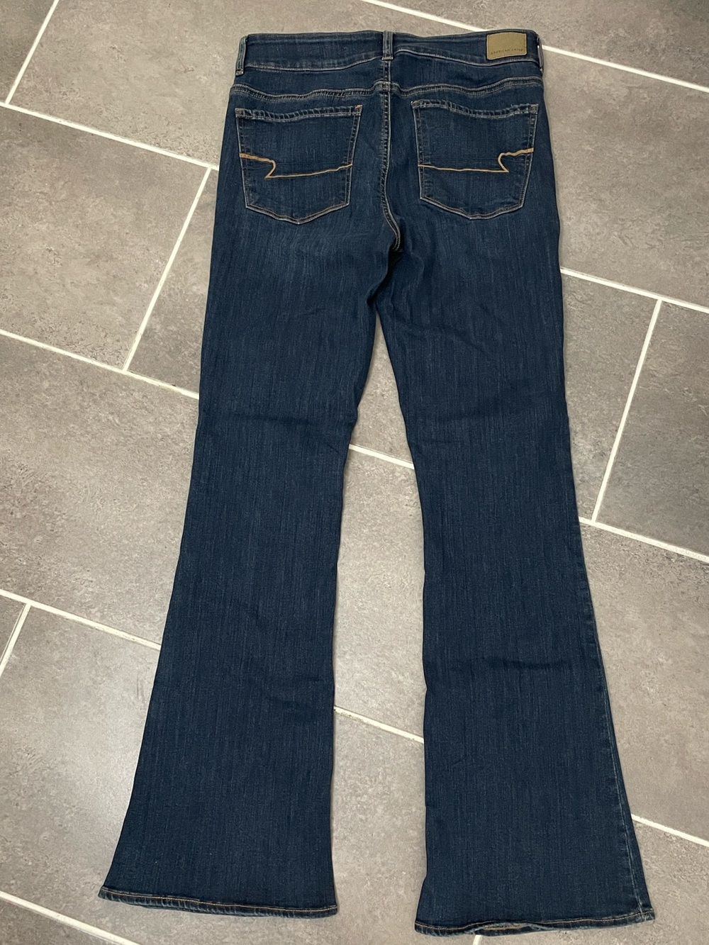 American Eagle Super Stretch Hi Rise Artist Flare Jeans size 12 Long - Picture 2 of 9